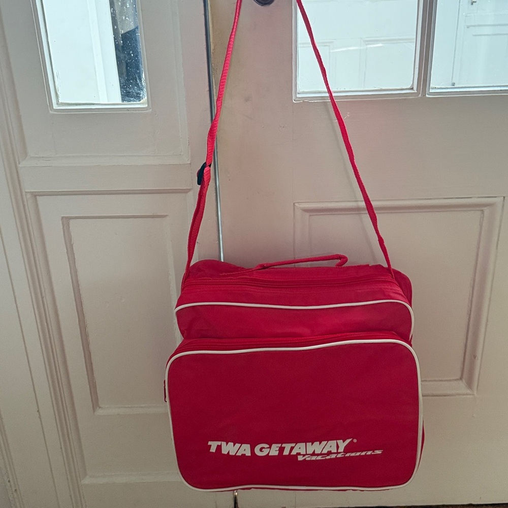 Red Vintage Airlines Travel Bag